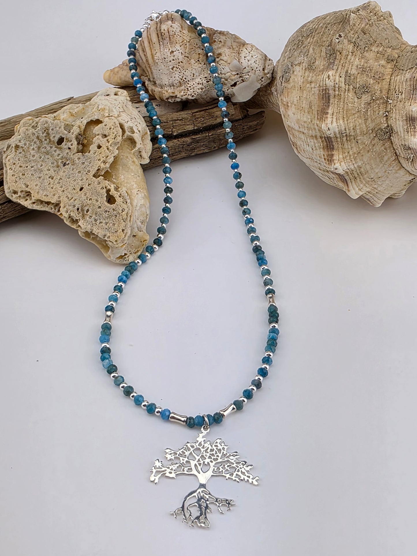 Apatite 925 Sterling silver pendant