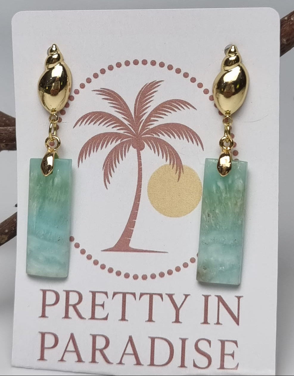 Aragonite Conch Stud