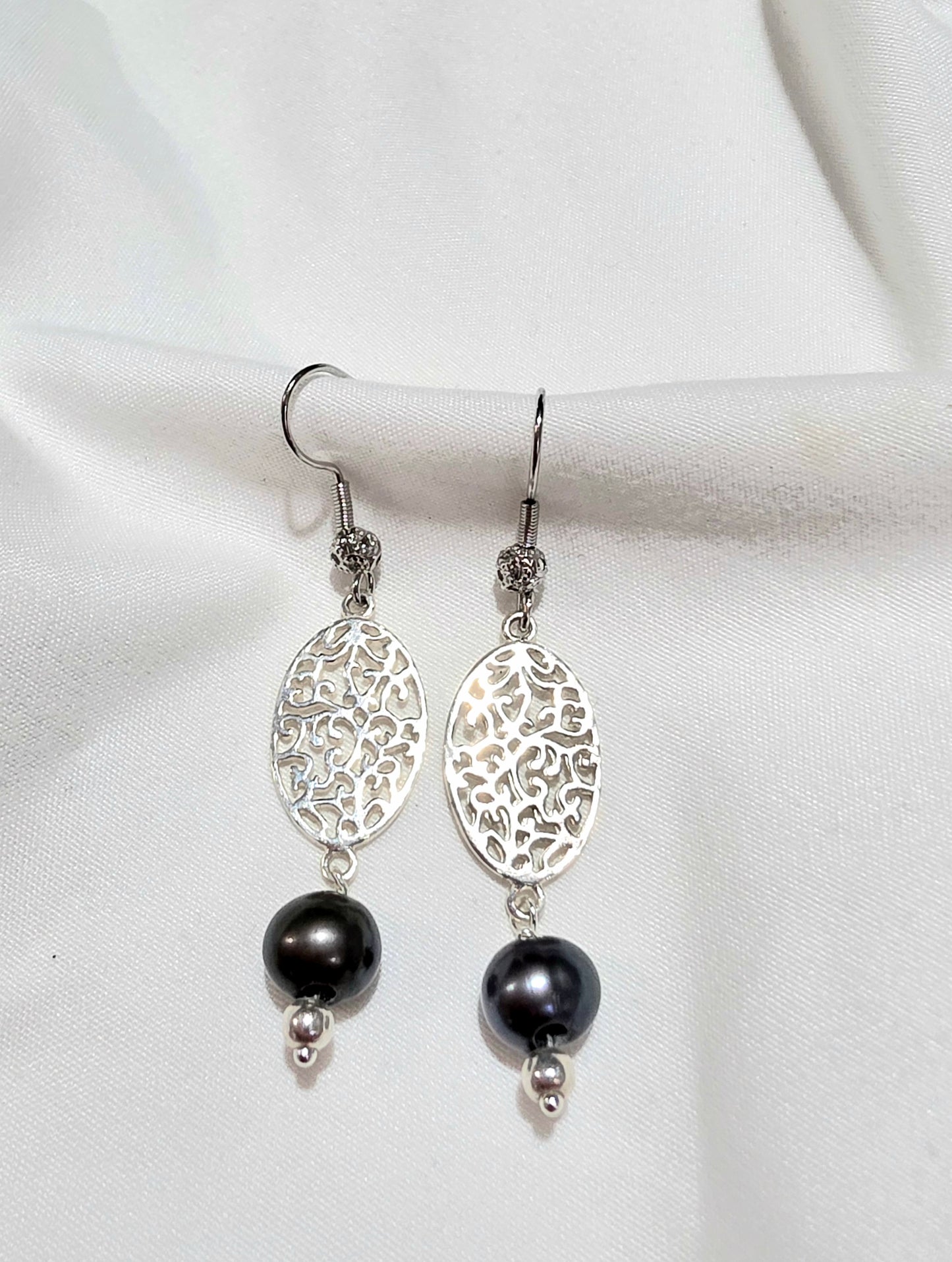 Sterling Silver Filligree/peacock Pearl