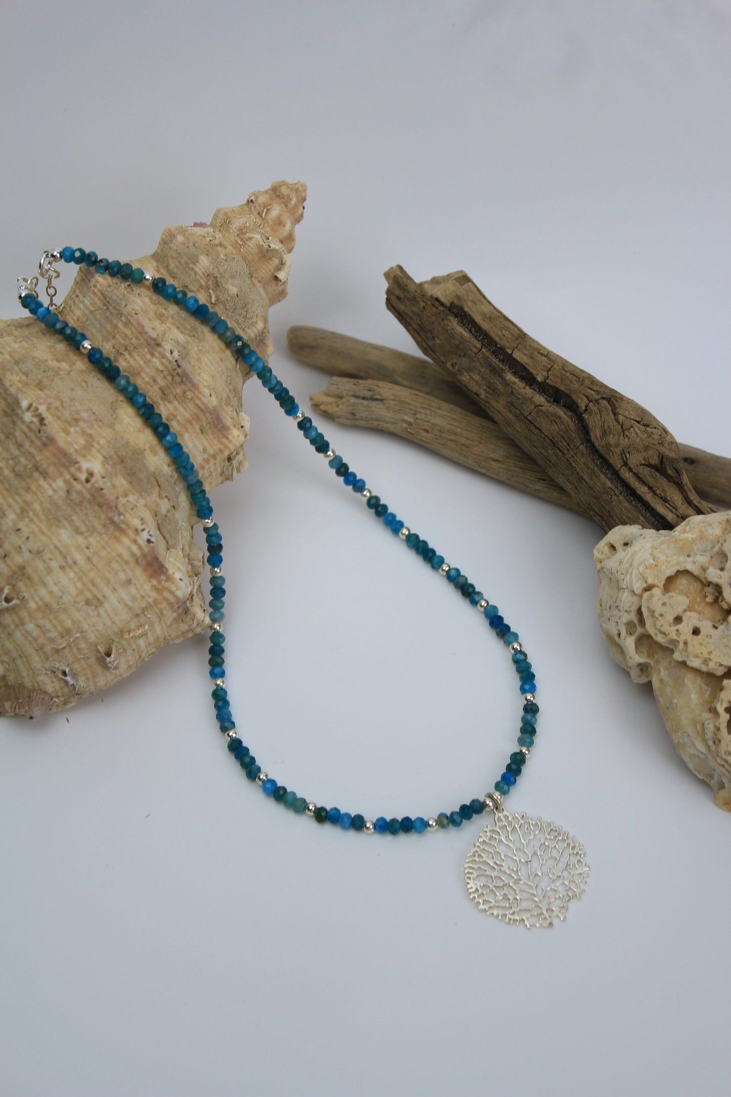 Isla: Silver Reef Necklace