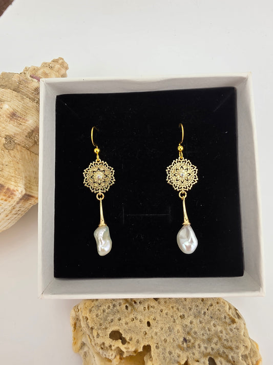 Elegant Keshi Pearl/filigree/zc