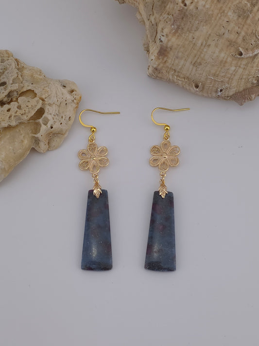 Ruby Kyanite